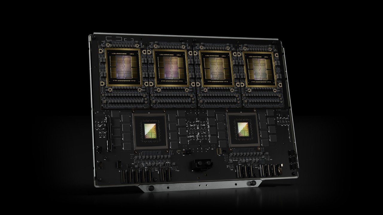 NVIDIA GB200 NVL72